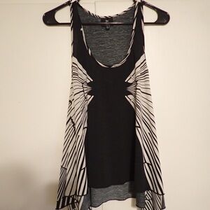 Vintage Hot & Delicious Black and White Graphic Butterfly Wing Tank Top
